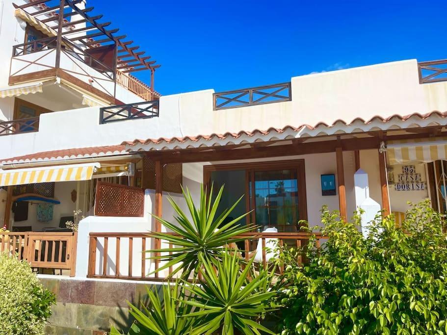 Stylish & Modern 1 Bedroom Suite On Frontline Of Playa Del Duque Costa Adeje  Extérieur photo